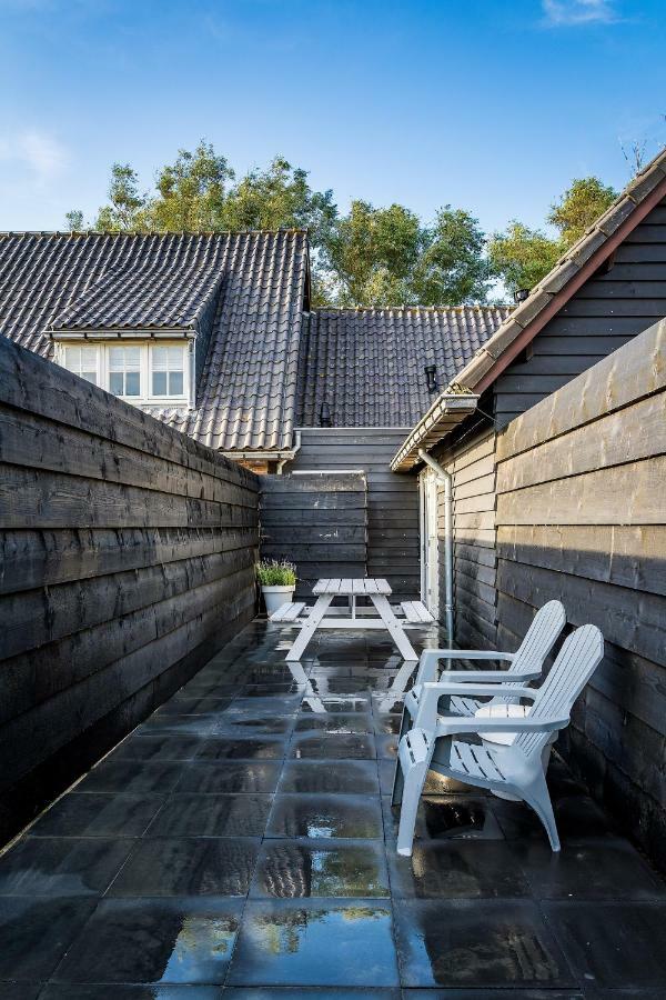 Slapen Aan De Bosweg Panzió Zoutelande Kültér fotó